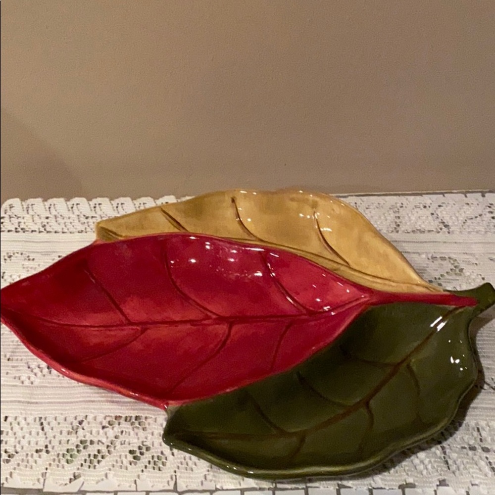 Home Trends Large TriColor Leaf Table Plate Dish